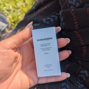 Gloss Moderne perfume oil